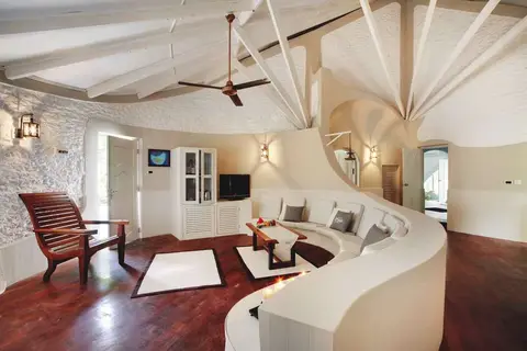 Nika Island Resort & Spa in Mathiveri, foto 17