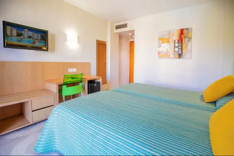 Hotel Pueblo in Benidorm — foto 26