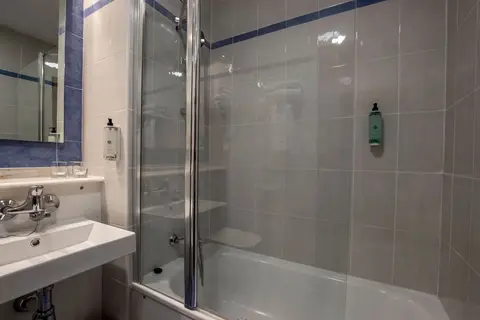 Travelodge Alicante Puerto in Alicante — foto 18
