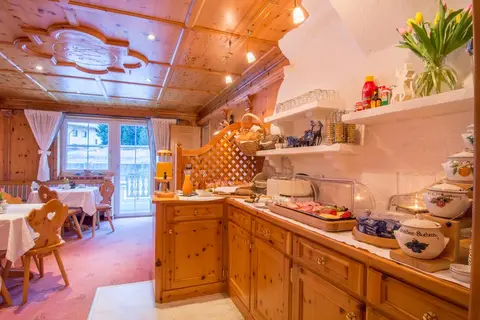 Hotel Garni Elfrieda in Ischgl — foto 9