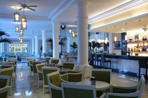 Fantasia Bahia Principe Punta Cana in Salvaleón de Higüey — foto 17