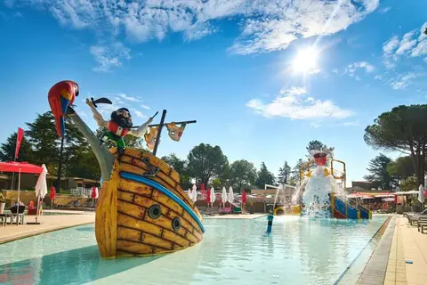 Garden Suites Park Plava Laguna in Poreč, foto 2