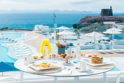 CalaLanzarote Suites Hotel in Yaiza — foto 17