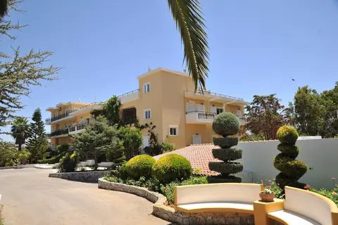 Vantaris Garden in Dramia