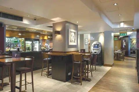 Premier Inn London Tower Bridge in Londen — foto 6