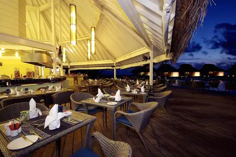 Ellaidhoo Maldives by Cinnamon in Noord Ari Atol — foto 6