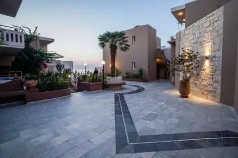 Golden Bay Suites Chania in Chania, foto 11
