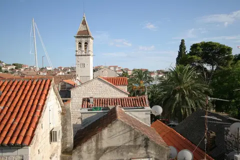 Palace Trogir in Rijeka — foto 2