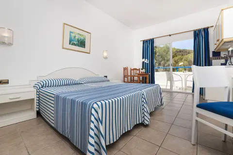 Globales Montemar Apartments in Santa Eulària des Riu — foto 7