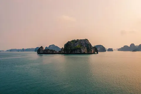 The Complete Vietnam Experience foto 1