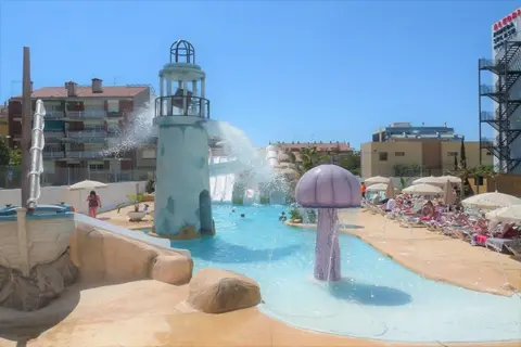 FERGUS Club Pineda Splash in Pineda de Mar — foto 30