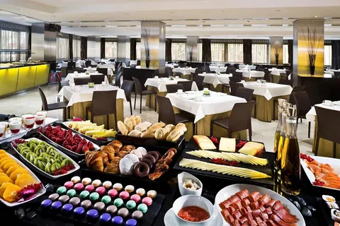 Meliá Madrid Princesa in Madrid — foto 4