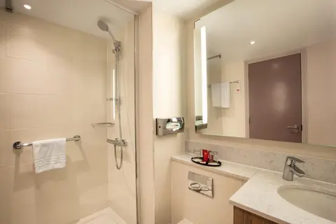 Leonardo Hotel London Heathrow Airport in Londen — foto 15
