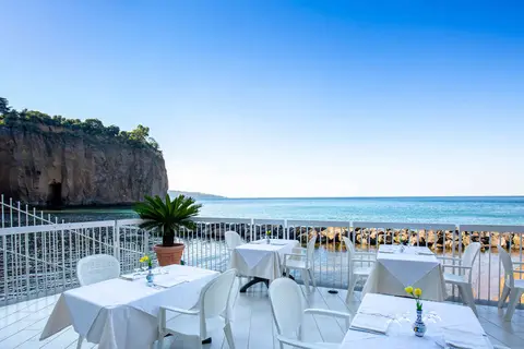 Hotel Giosue A Mare in Meta — foto 7