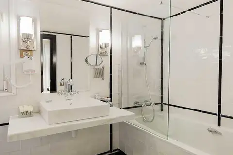 H10 Catalunya Plaza in Barcelona — foto 19