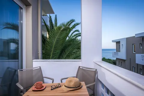 Troulis Apart-Hotel in Βλυχάδα — foto 30