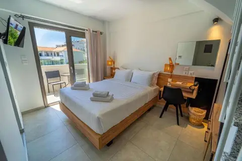 Niso Skiathos in Σκιάθος — foto 12