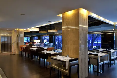 Turim Av Liberdade Hotel in Almada — foto 13