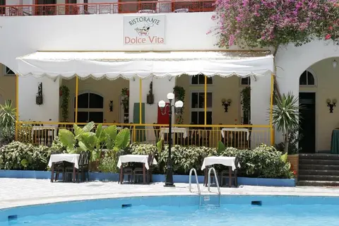 Empire Hotel Aqua Park in Hurghada — foto 9
