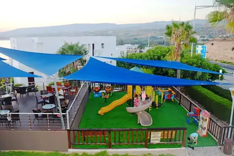 Theo Sunset Bay Hotel in Kissonerga, foto 7