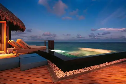 Constance Halaveli Resort in Halaveli — foto 17