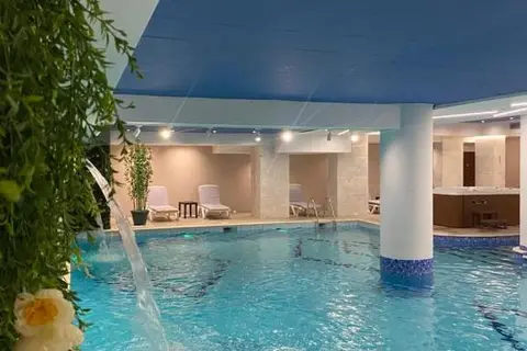 Doanesia Premium Hotel & Spa in Golem — foto 18