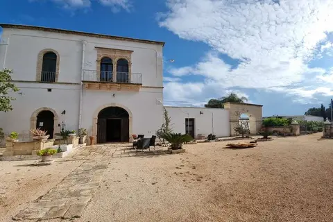 Masseria Borgo Santuri in Ostuni — foto 8