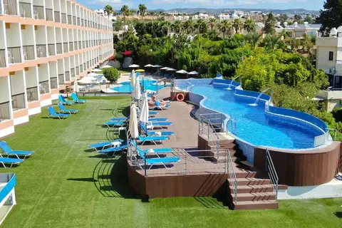 Avlida Hotel in Paphos — foto 16