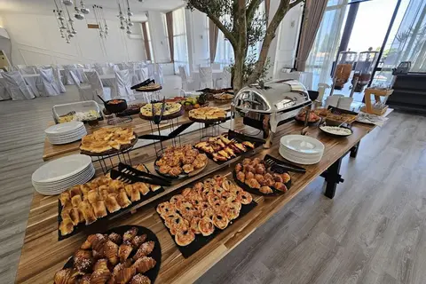 Hotel Mediteran in Ulcinj — foto 9