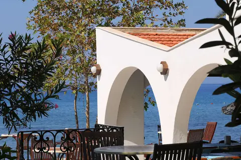 Dogan Paradise Beach in Menderes, foto 16
