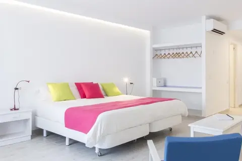 Guya Wave Hotel in Cala Ratjada — foto 26