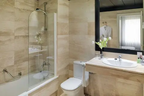H10 Montcada in Barcelona — foto 21