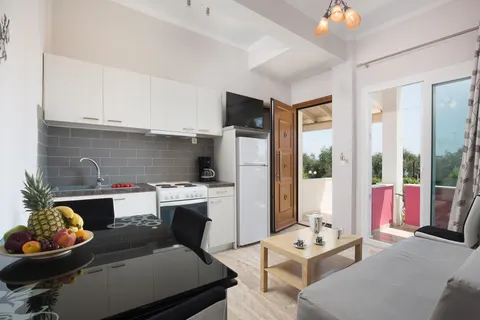 Niki Sunrise Apartments in Gastouri — foto 23