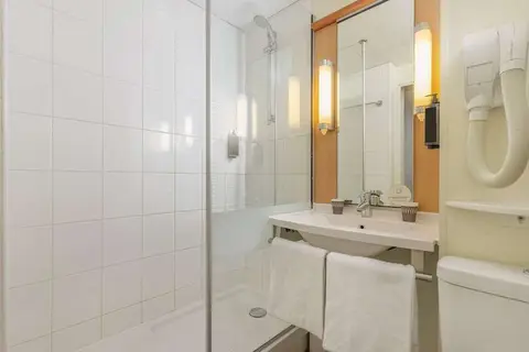 B&B Hotel Marseille Prado Parc des Exposition in Marseille — foto 7
