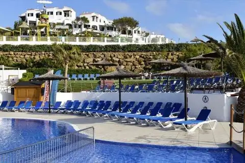Carema Club Resort in es Mercadal — foto 22