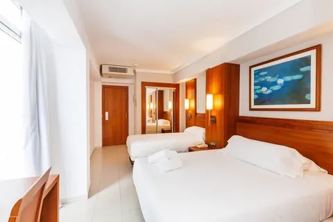 Fly & Go Colombo Hotel in S'Illot — foto 12