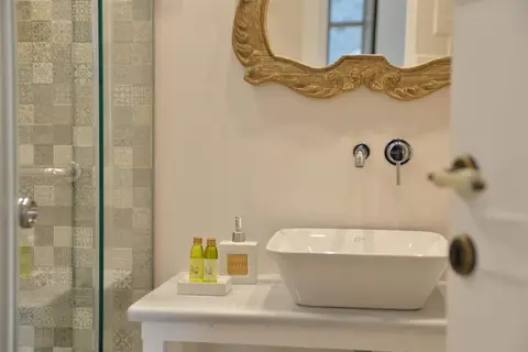 Akrolithi Boutique Hotel in Δήμος Μονεμβασίας — foto 26