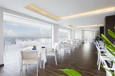 Sonesta Maho Beach Resort & Casino in Lowlands — foto 14