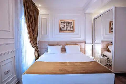 Eler Hotel in Tirana — foto 18