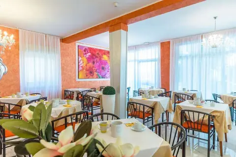 Hotel Romantik in Lignano Sabbiadoro / Lignan — foto 8