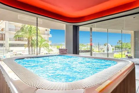 Hotel Vibra District in Sant Antoni de Portmany — foto 8