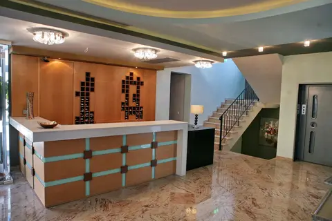 Theofilos Superior in Πέτρα — foto 20