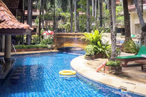 Baumanburi in Patong, foto 13