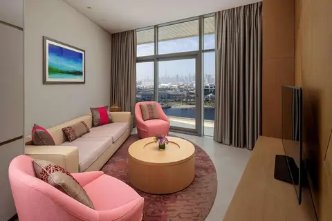 Hilton Dubai Jewel of the Creek Residences in Dubai — foto 17