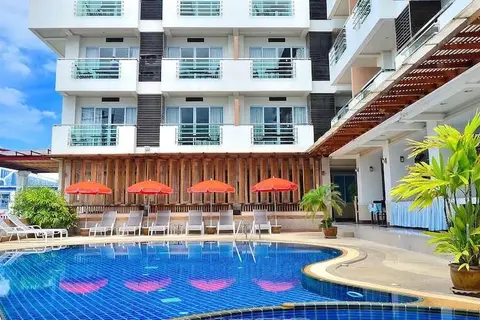 First Residence Hotel in Baan Chaweng Noi