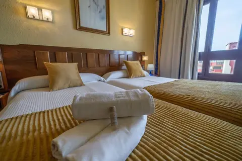 Aparthotel Londres in San Javier — foto 30