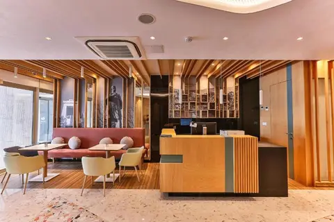 Carine Hotel Centar in Podgorica — foto 17