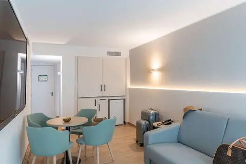 Costa Encantada Resort & Suites in Lloret de Mar — foto 18