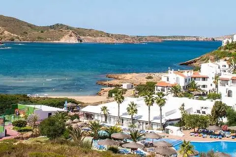 Carema Club Resort in es Mercadal — foto 21