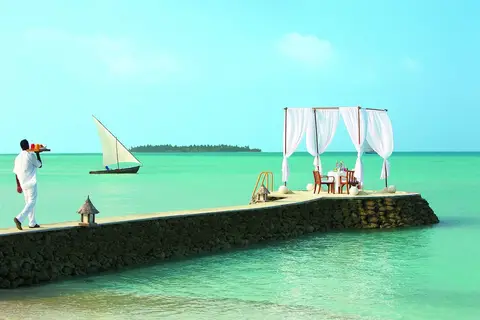 Taj Exotica Resort & Spa Maldives in Enboodhoo — foto 15